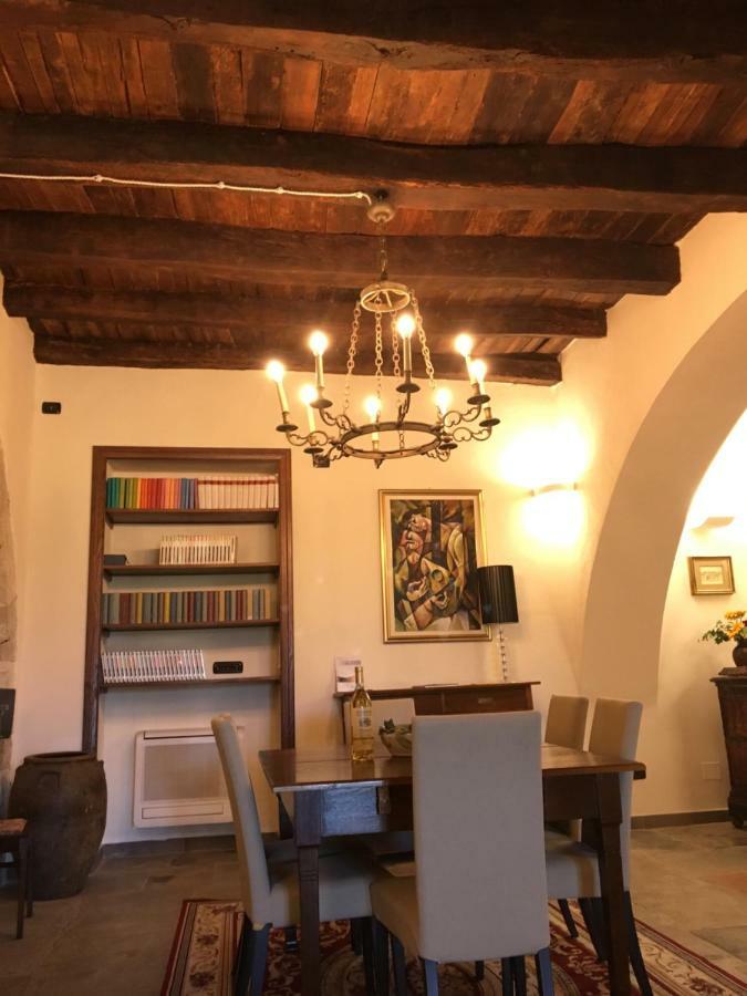 Il Palazzotto Hotel อิแซร์เนีย ภายนอก รูปภาพ