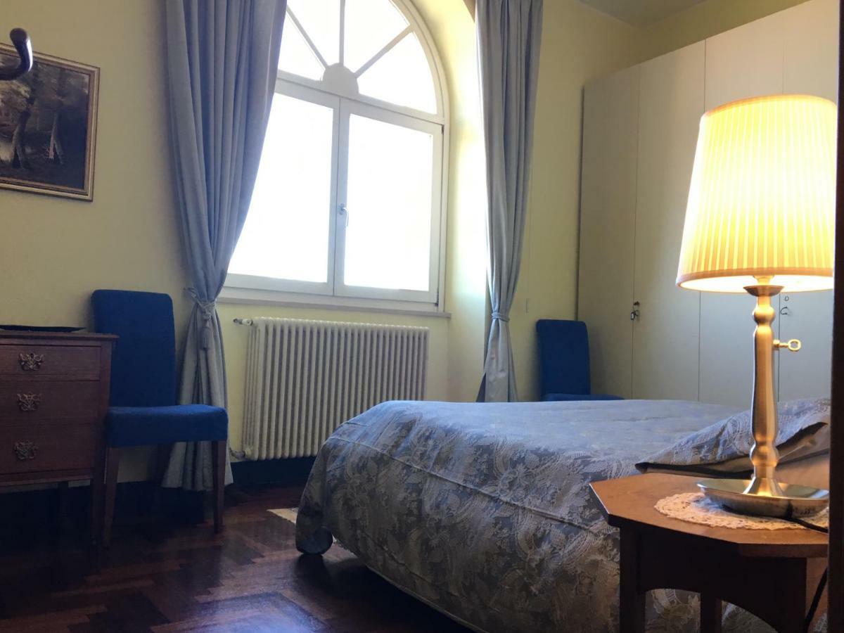 Il Palazzotto Hotel อิแซร์เนีย ภายนอก รูปภาพ